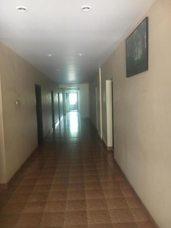 מלון Kochi Anupam Residency מראה חיצוני תמונה